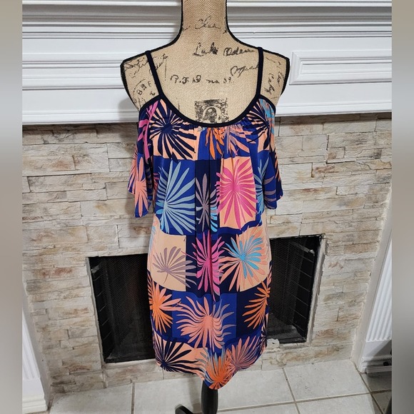 Trina Turk 60s 70s vibes floral Viola Cold Shoulder Dress coverup size 2 - Picture 1 of 8